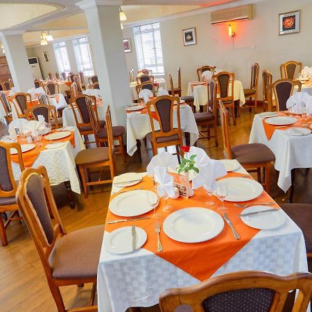 Gold Crest Hotel Quatre Bornes Extérieur photo