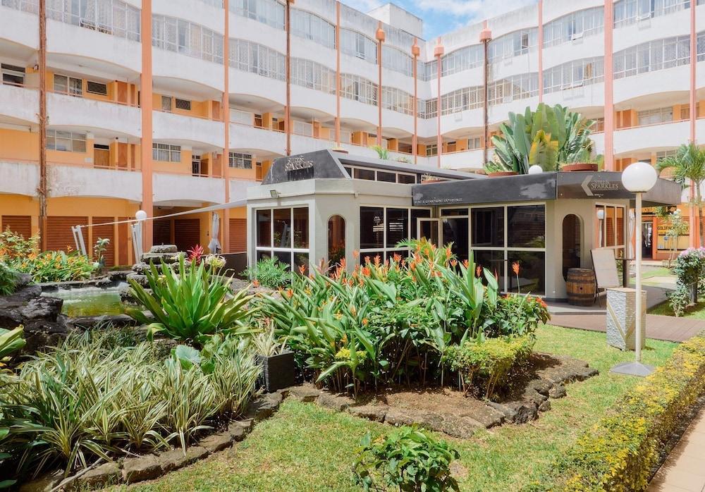 Gold Crest Hotel Quatre Bornes Extérieur photo